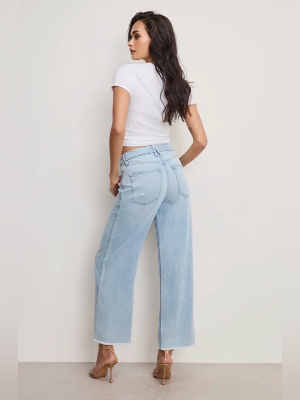 Good American Good Skate Fray Hem Crop Wide Leg Jeans - Sz. 0 - Picture 3 of 7